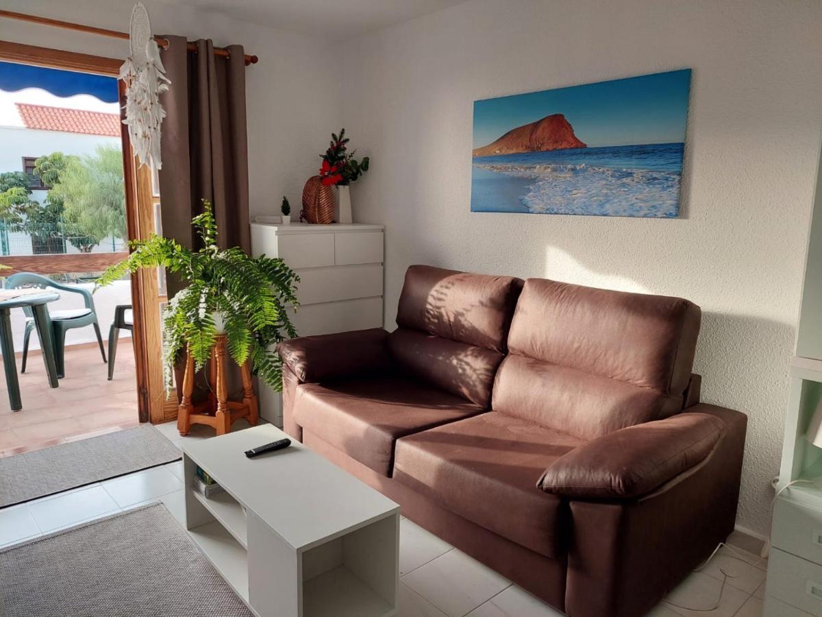 Pool & View Christianos Appartement *